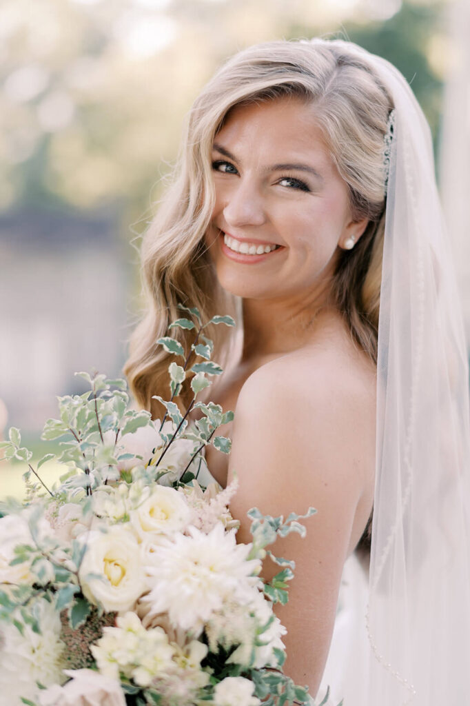 Bridal portrait with bouquet