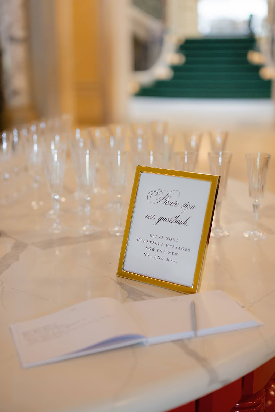 Wedding guestbook sign