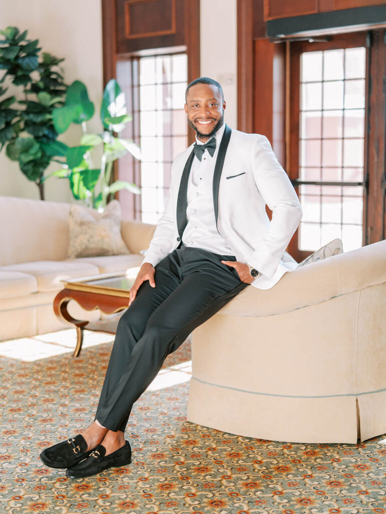 Portrait of groom at Crane Club at Tesoro