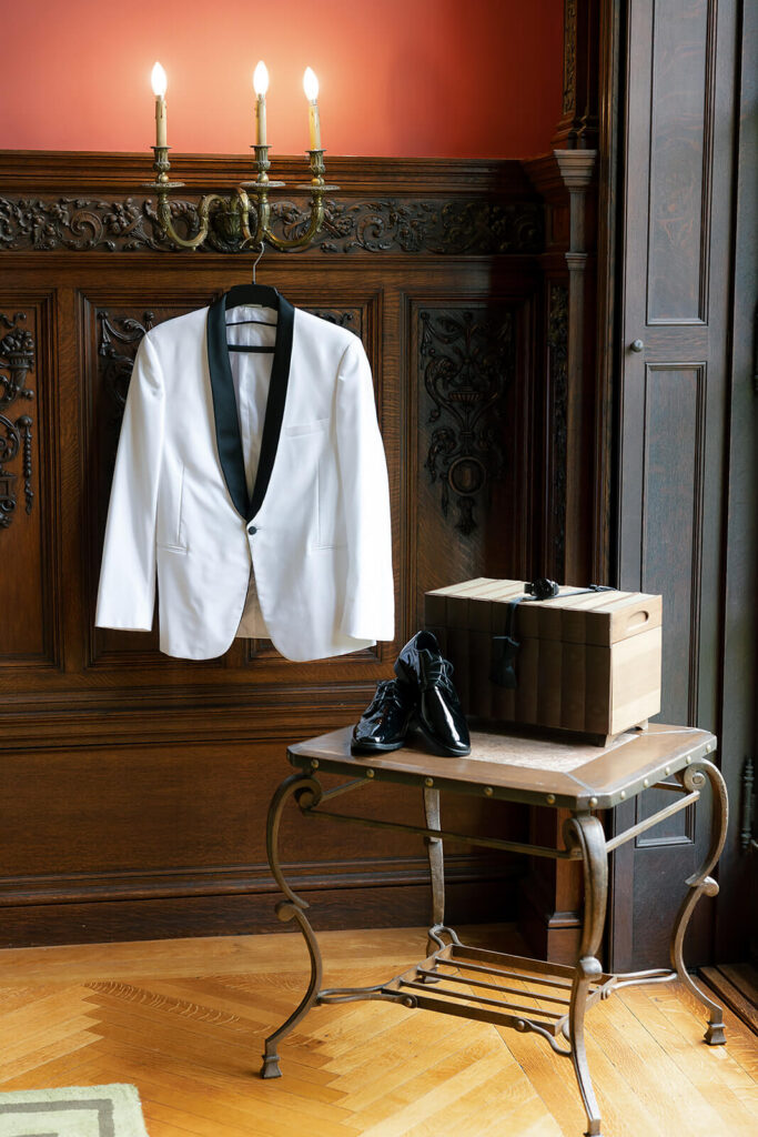 Tux displayed in the billiard lounge