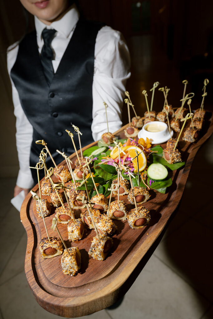 Passed hors d’oeuvres during cocktail hour