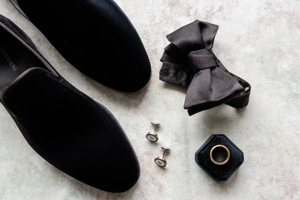Groom's wedding day details flat lay