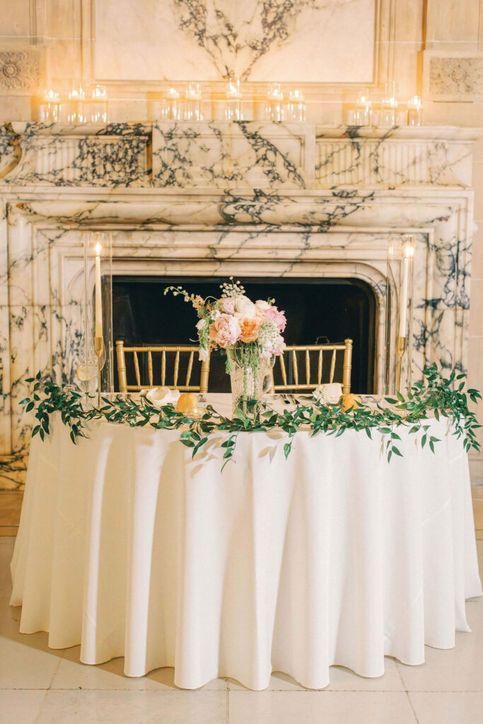 Simple and elegant wedding sweetheart table